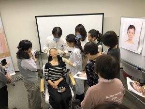 【ヒアルロン酸注射】休日返上ハンズオンセミナー