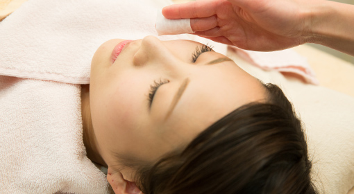 肌洗浄（拭き取り）